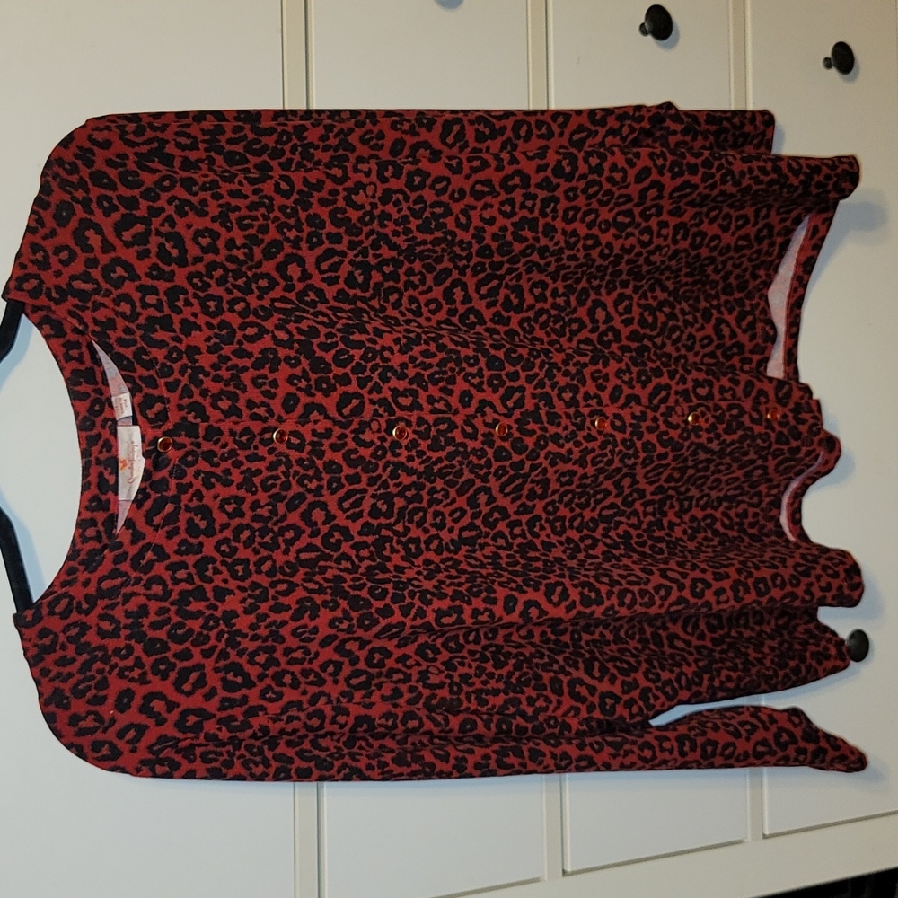 Quacker Factory Women's Button down leopard print cardigan 2X